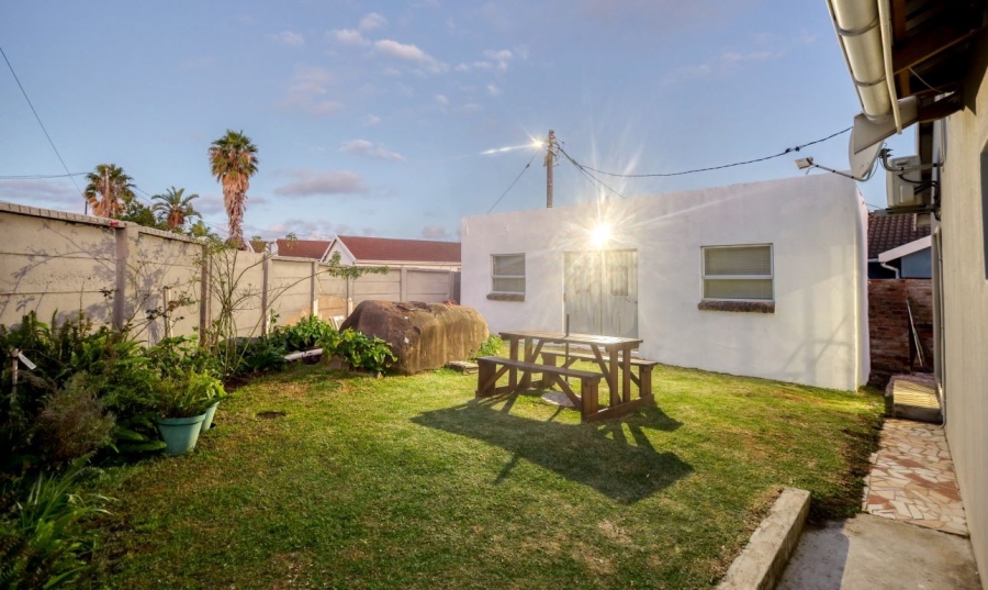 3 Bedroom Property for Sale in Wilsonia Eastern Cape